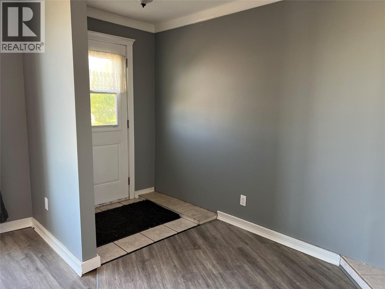 505 97a Avenue, Dawson Creek, British Columbia  V1G 1P9 - Photo 2 - 10389638