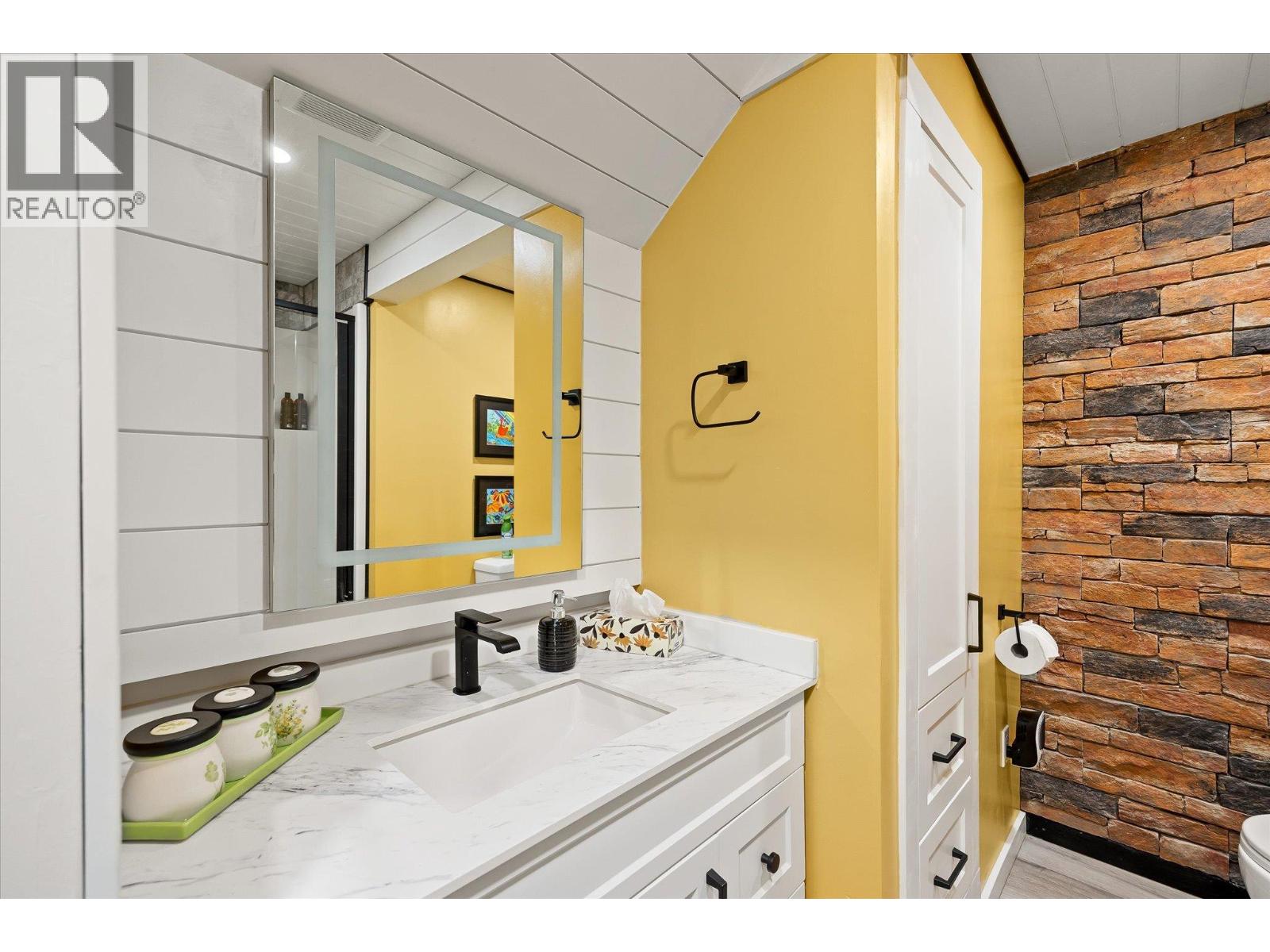 3546 Mabel Lake Road, Lumby, British Columbia  V0E 2E6 - Photo 49 - 10389636