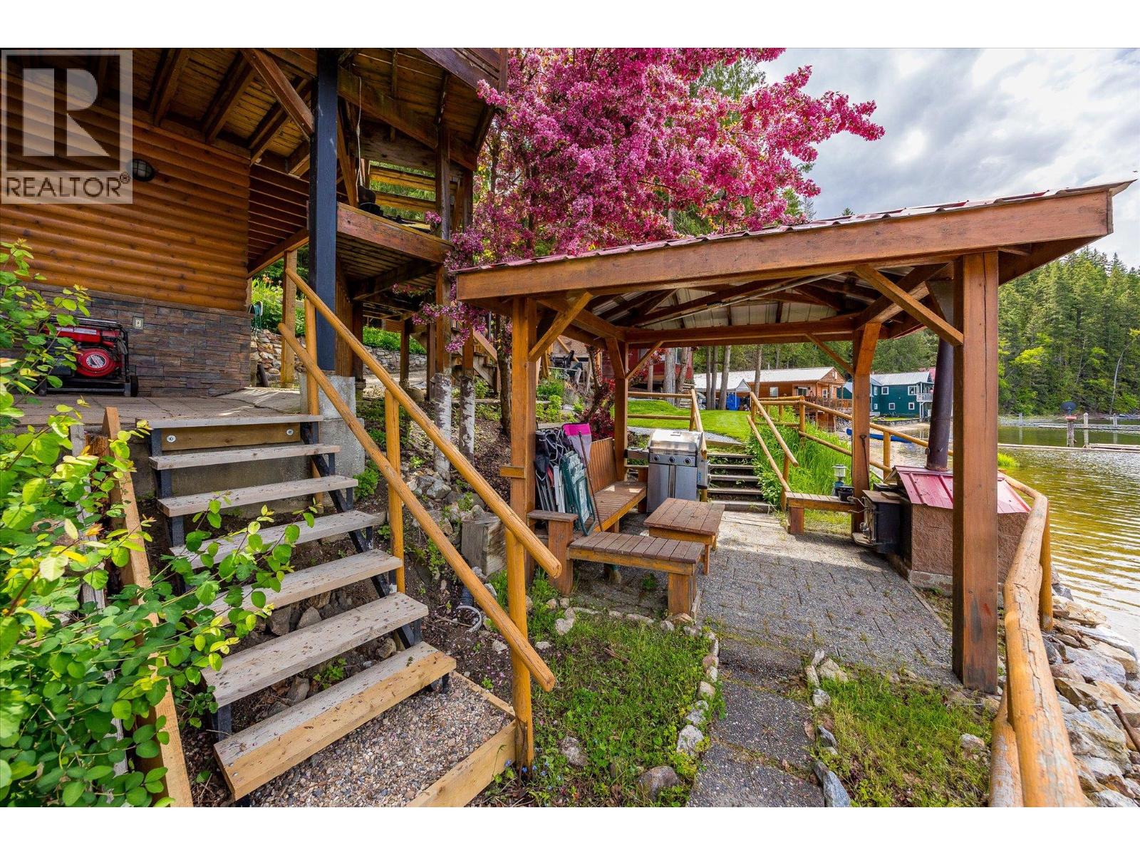 3546 Mabel Lake Road, Lumby, British Columbia  V0E 2E6 - Photo 65 - 10389636