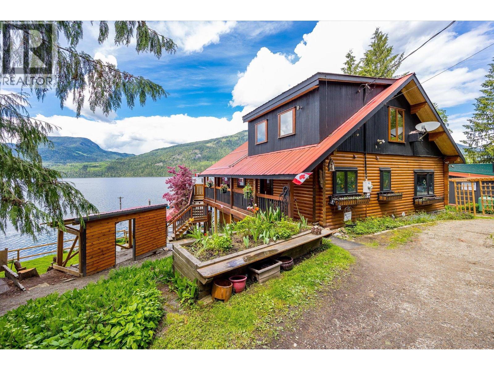 3546 Mabel Lake Road, Lumby, British Columbia  V0E 2E6 - Photo 7 - 10389636
