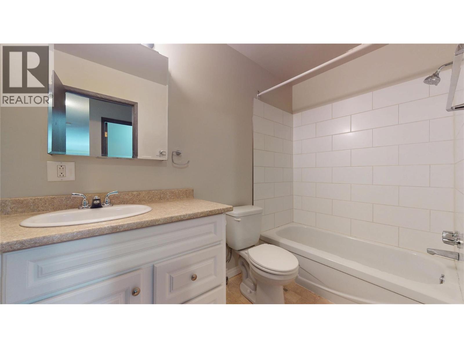 606 18th Avenue N Unit# 404, Cranbrook, British Columbia  V1C 5M1 - Photo 15 - 10389329