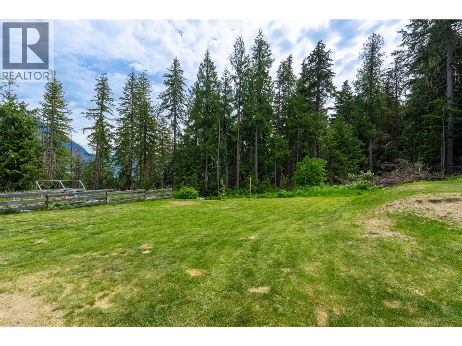 8420 Highway 23 Highway S Lot# 1, Revelstoke, British Columbia  V0E 2S0 - Photo 47 - 10389238