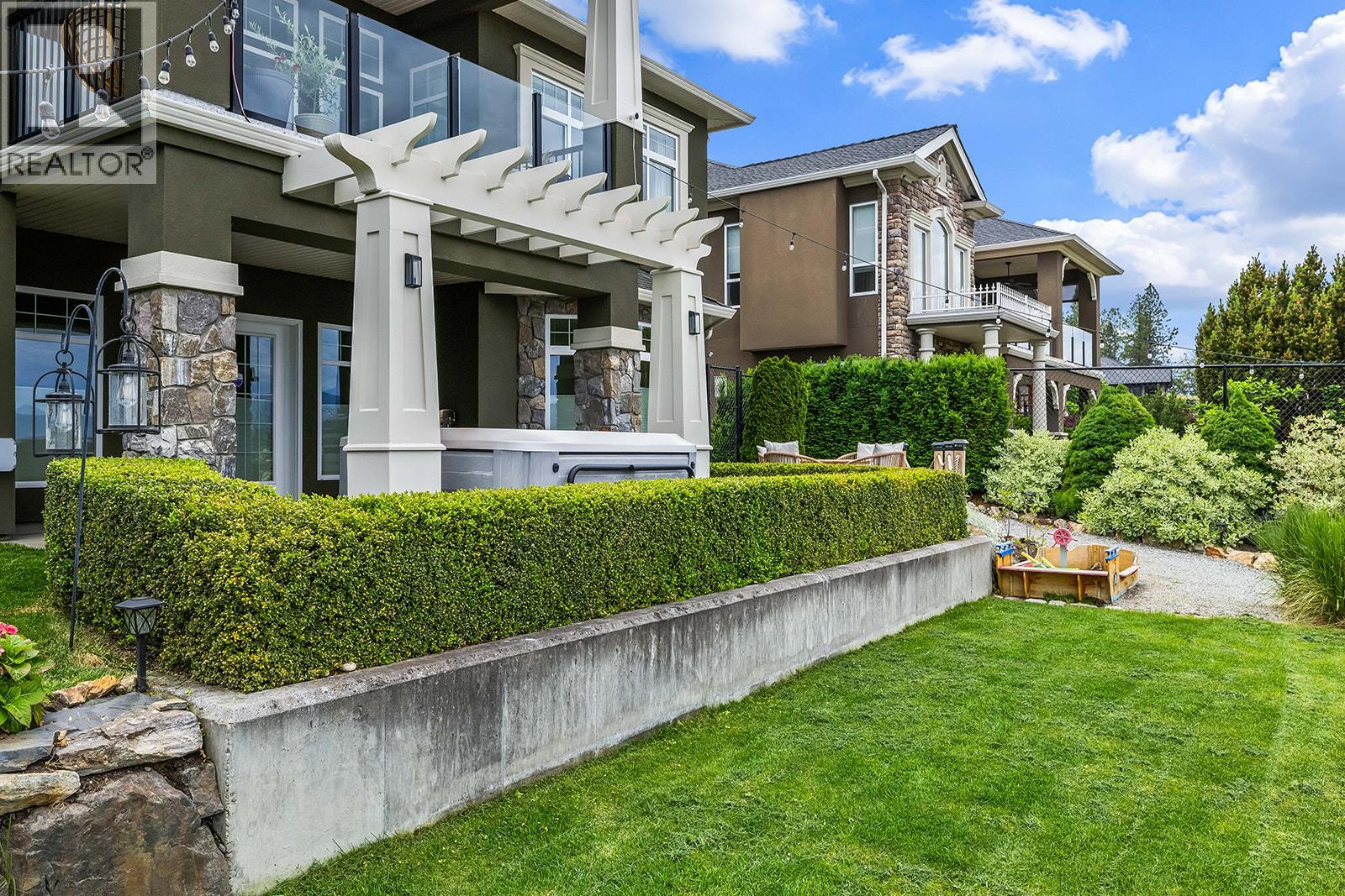 629 Almandine Court, Kelowna, British Columbia  V1W 4Z5 - Photo 72 - 10388247