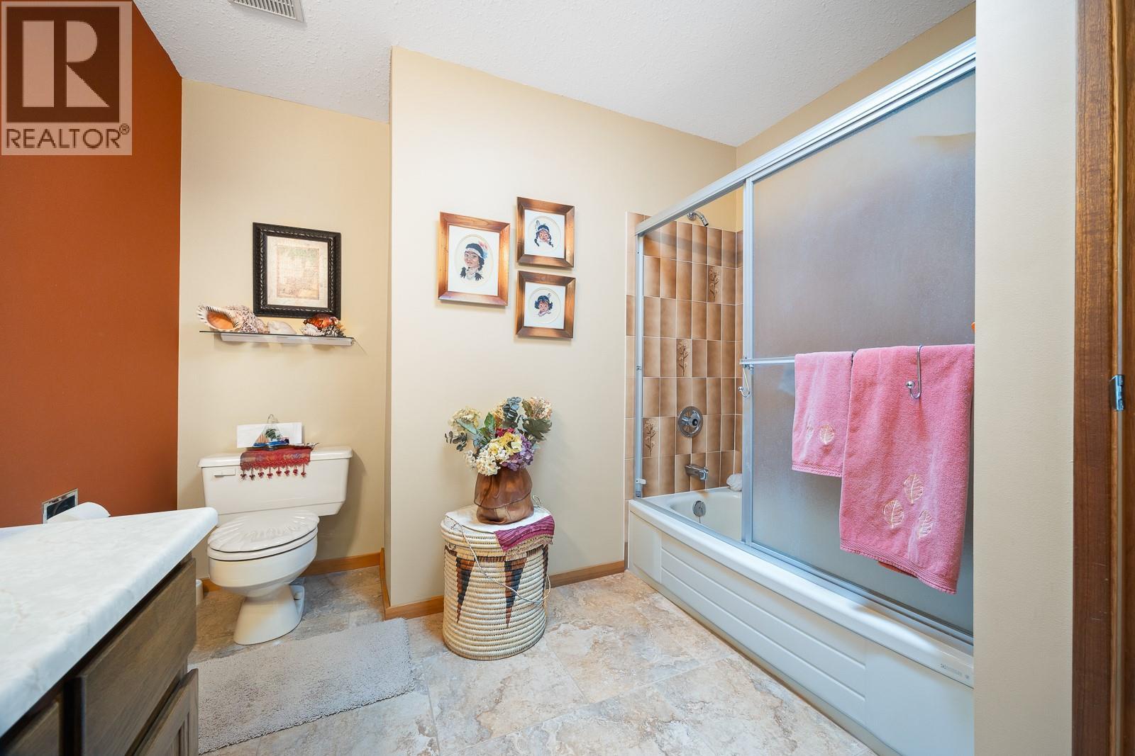 12610 Oyama Road, Oyama, British Columbia  V4V 2A4 - Photo 18 - 10386256