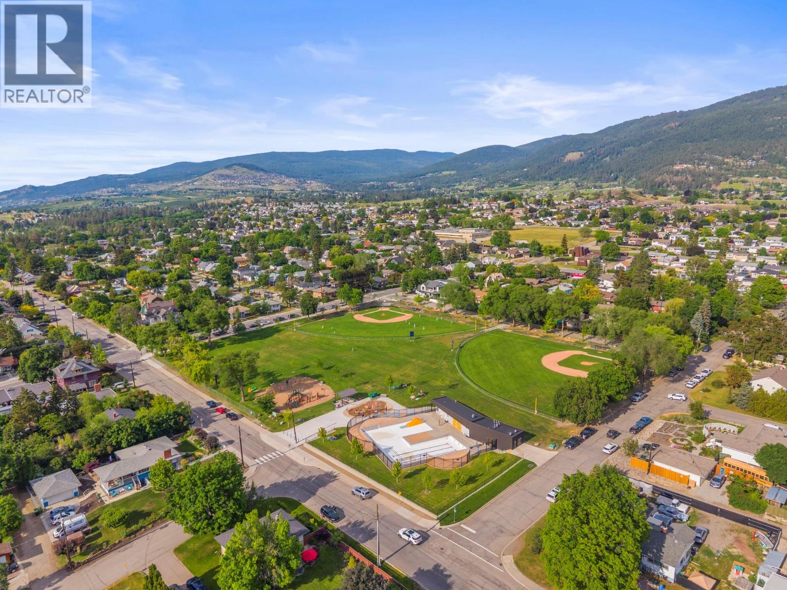 2005 28 Crescent, Vernon, British Columbia  V1T 1V1 - Photo 53 - 10389274