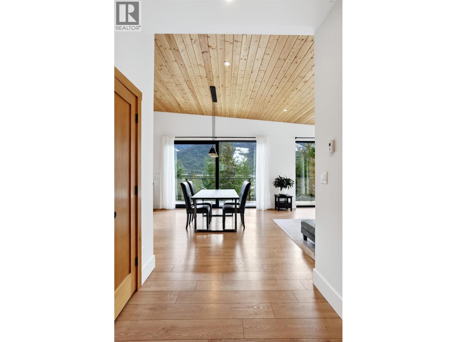 6804 Grandview Drive, Nelson, British Columbia  V1L 6W6 - Photo 17 - 10389593