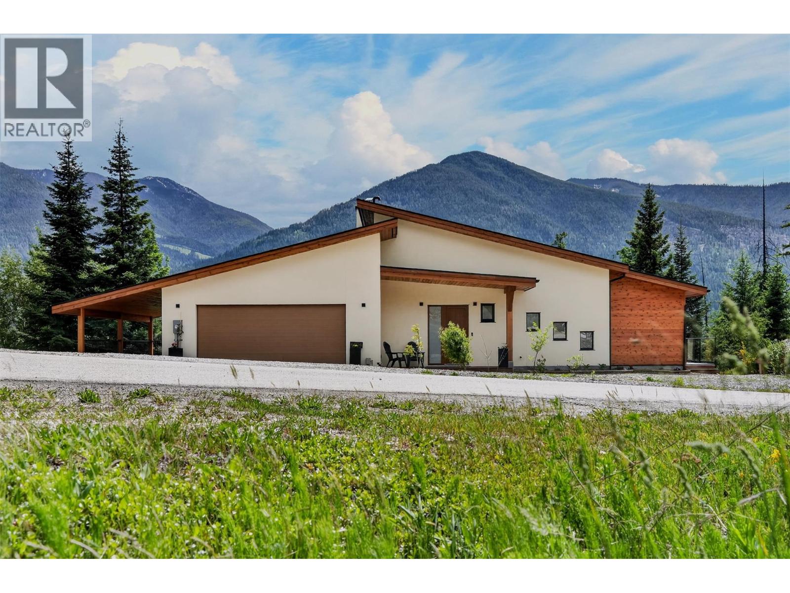 6804 Grandview Drive, Nelson, British Columbia  V1L 6W6 - Photo 3 - 10389593