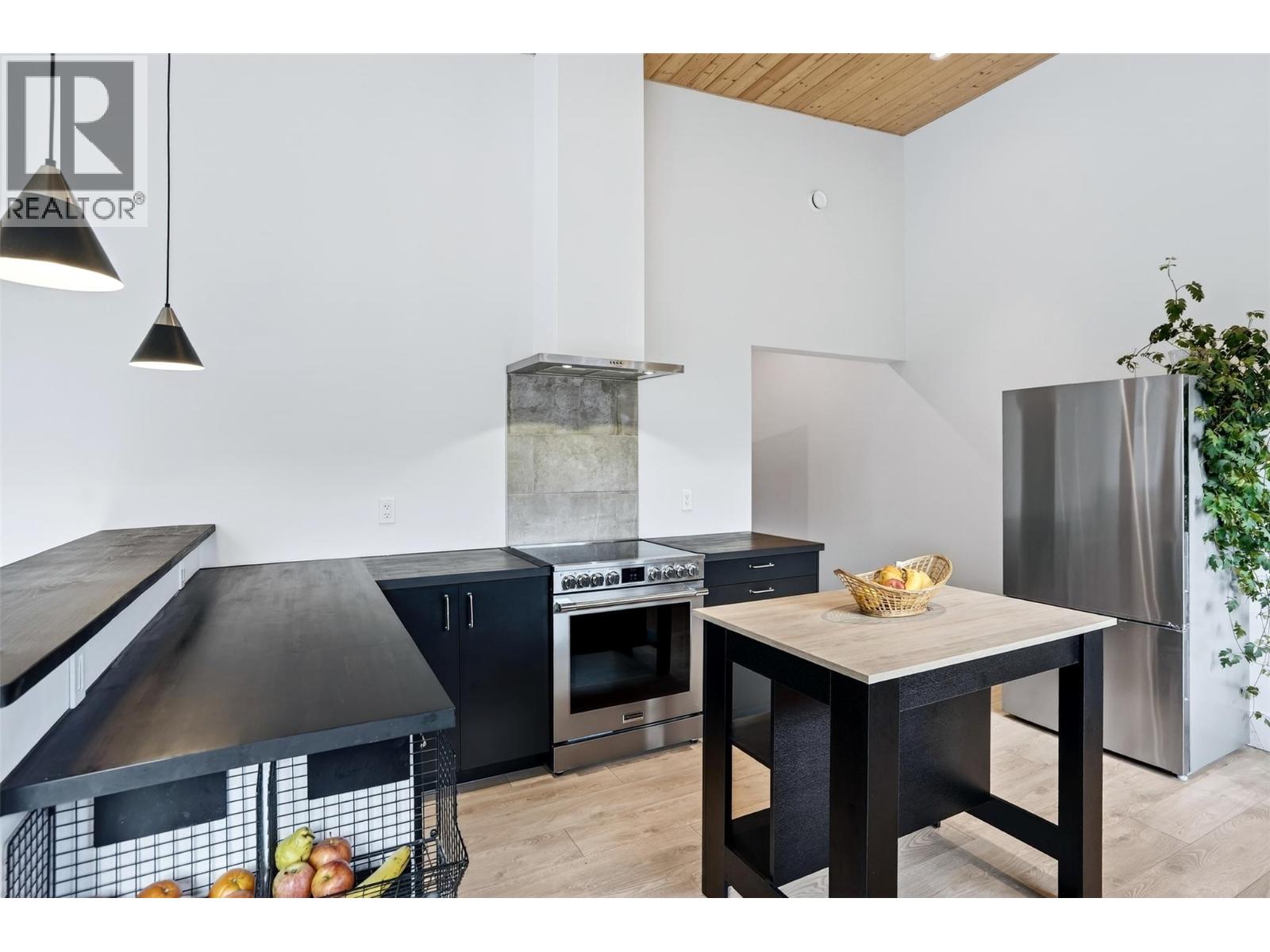 6804 Grandview Drive, Nelson, British Columbia  V1L 6W6 - Photo 30 - 10389593