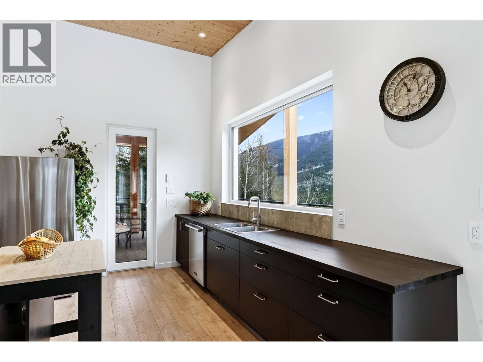 6804 Grandview Drive, Nelson, British Columbia  V1L 6W6 - Photo 31 - 10389593