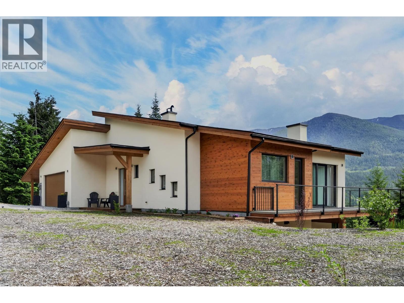 6804 Grandview Drive, Nelson, British Columbia  V1L 6W6 - Photo 5 - 10389593