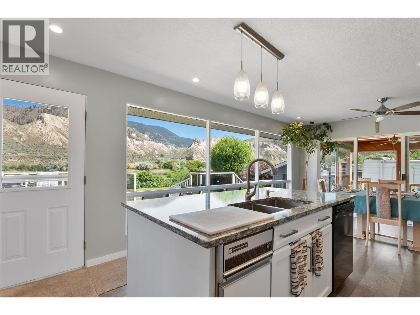 6348 Chukar Drive, Kamloops, British Columbia  V2C 4T7 - Photo 18 - 10389255
