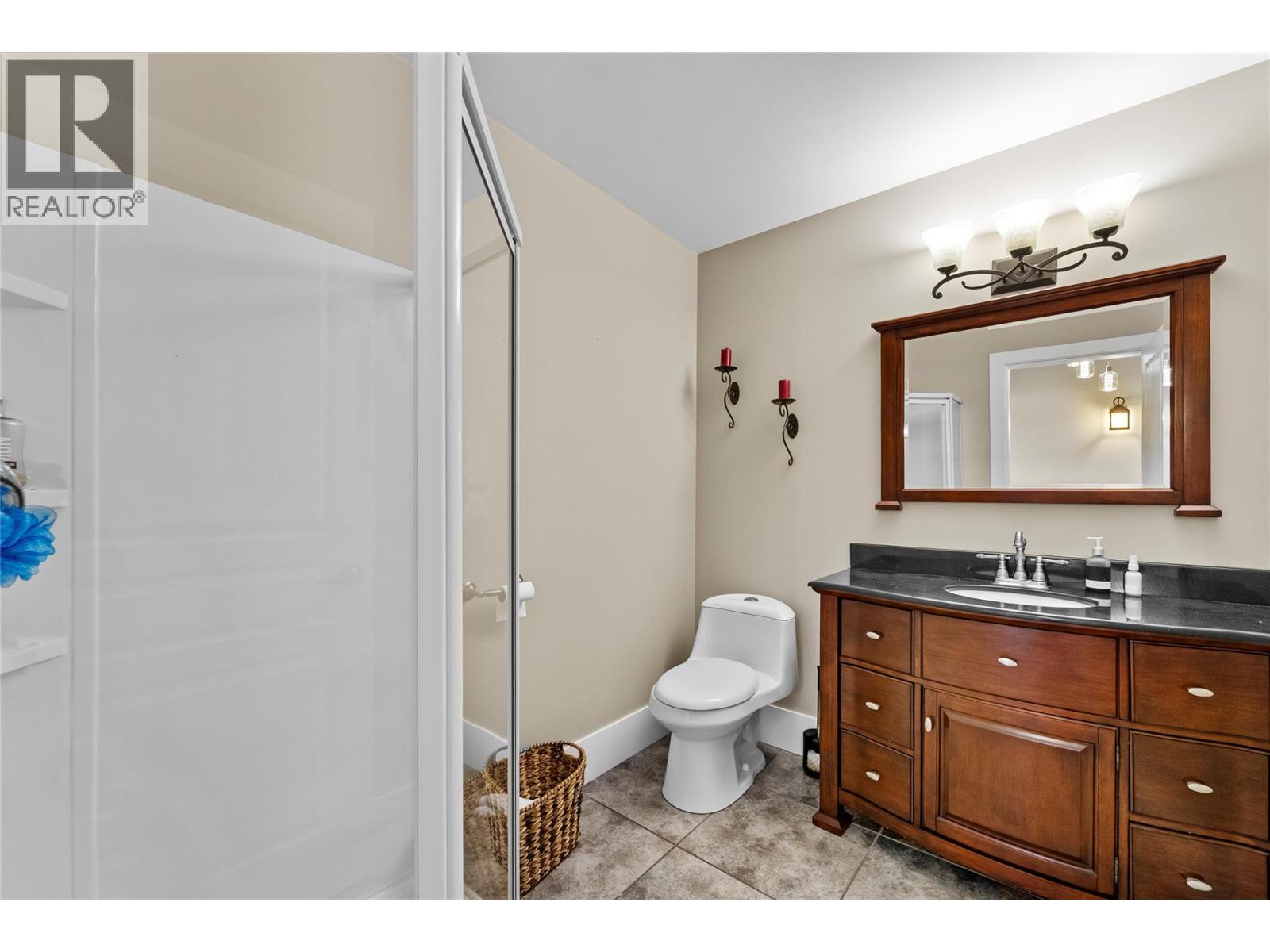 6488 Monck Park Road, Merritt, British Columbia  V1K 1B8 - Photo 8 - 10389603
