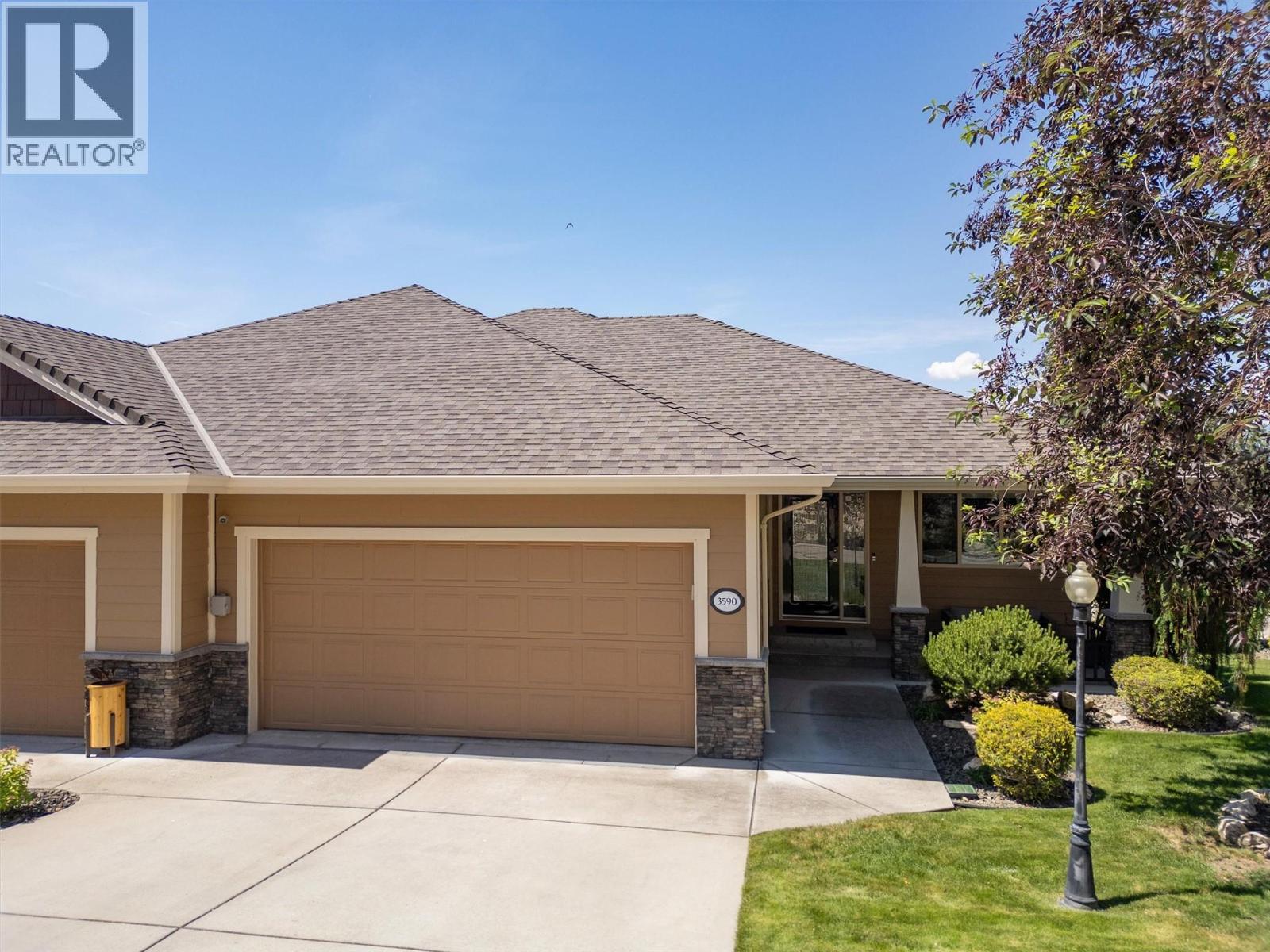 3590 Shadow Creek Drive, Kelowna, British Columbia  V1X 8A7 - Photo 1 - 10388783