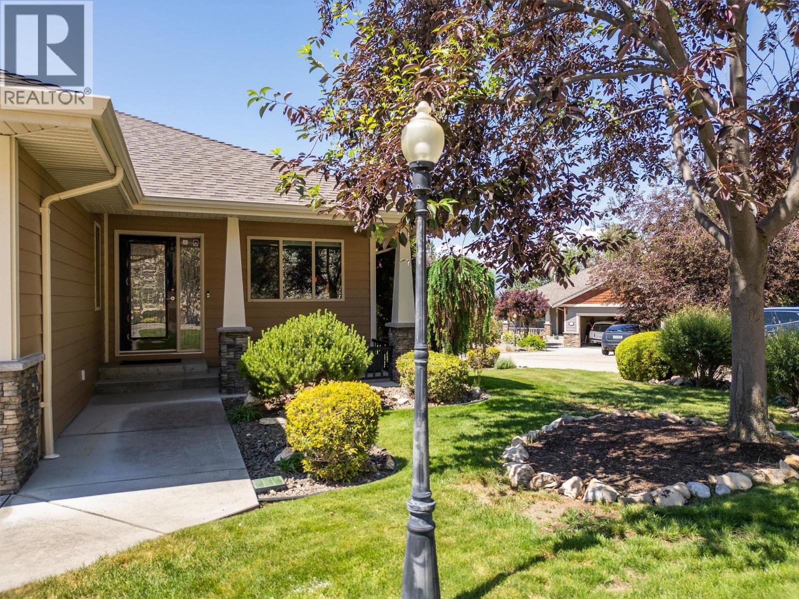 3590 Shadow Creek Drive, Kelowna, British Columbia  V1X 8A7 - Photo 7 - 10388783