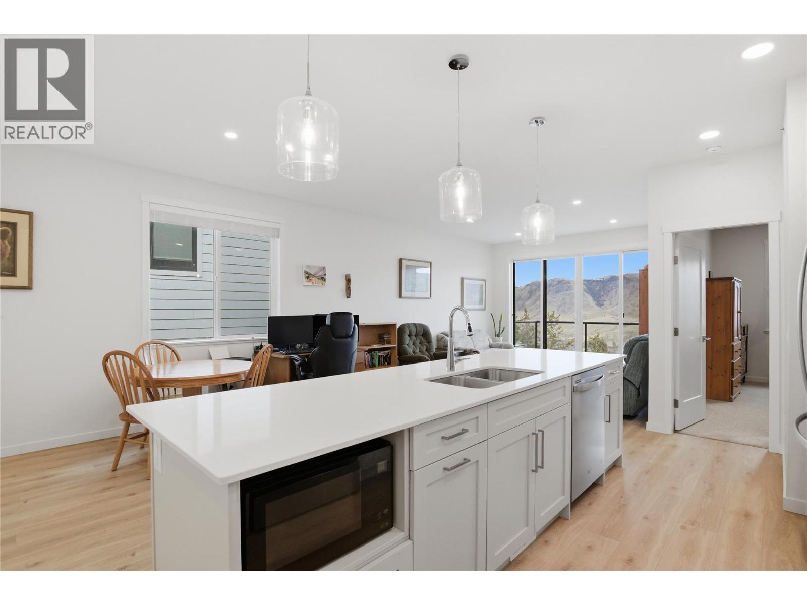 1799 Babine Avenue Unit# 114, Kamloops, British Columbia  V2E 0E3 - Photo 5 - 10389665