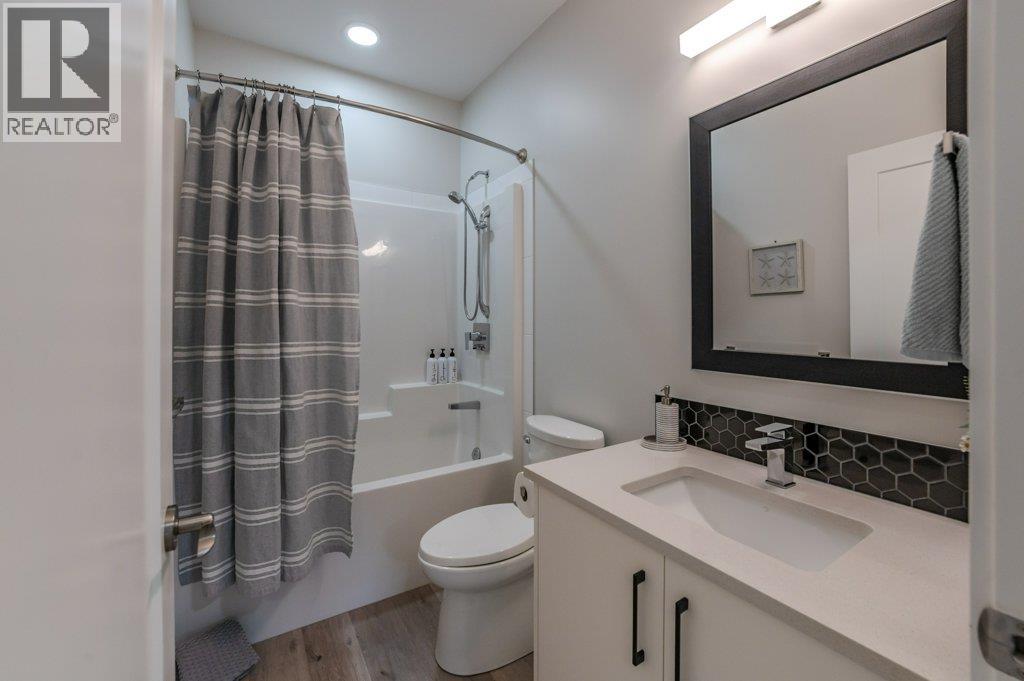 535 Westminster Avenue W Unit# 102, Penticton, British Columbia  V2A 1K4 - Photo 14 - 10389535