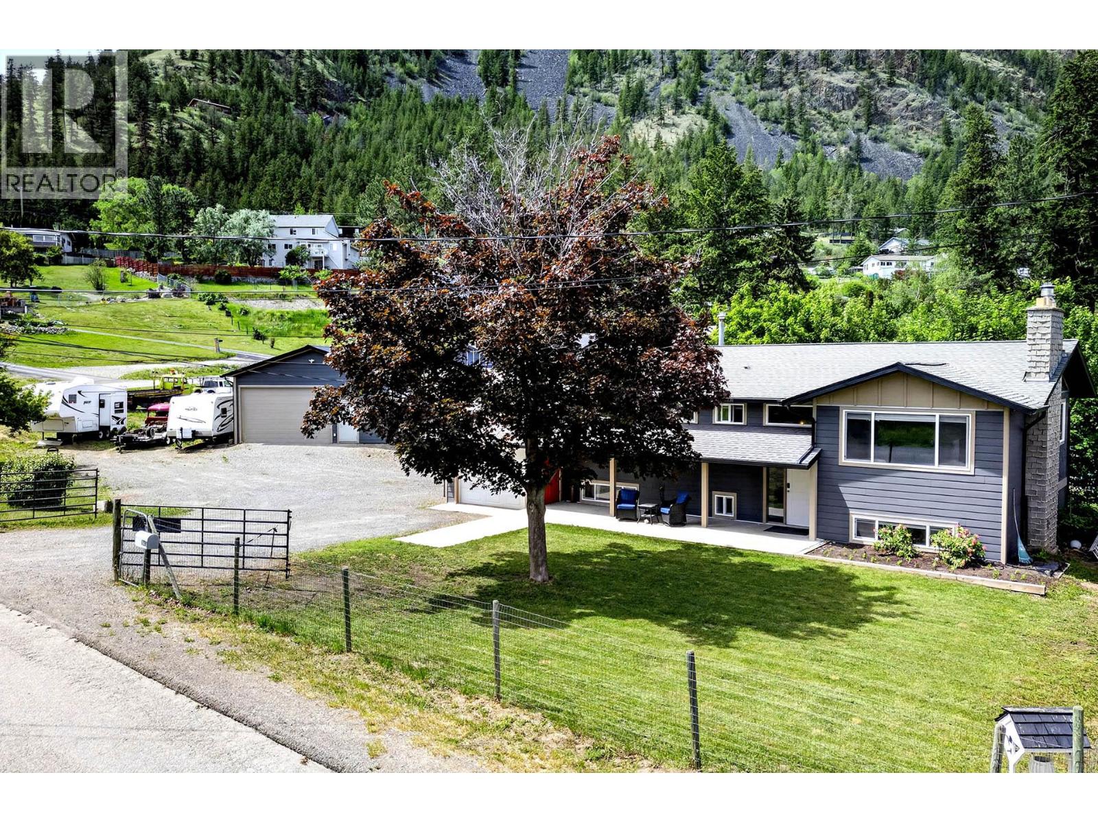 1399 Lamar Drive, Kamloops, British Columbia  V2C 5C5 - Photo 1 - 10389322