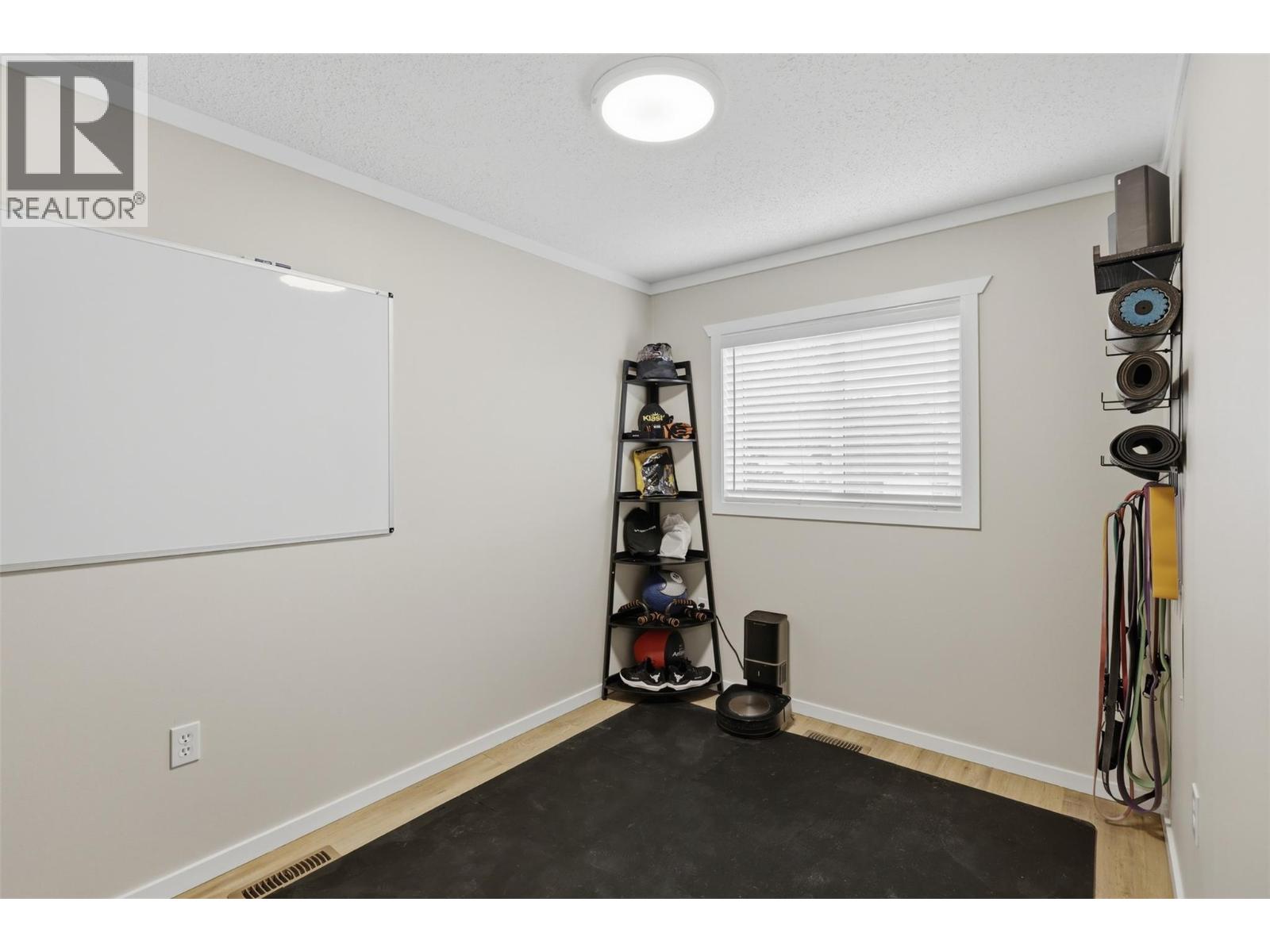 840 Klahanie Drive, Kamloops, British Columbia  V2C 5R2 - Photo 18 - 10388876