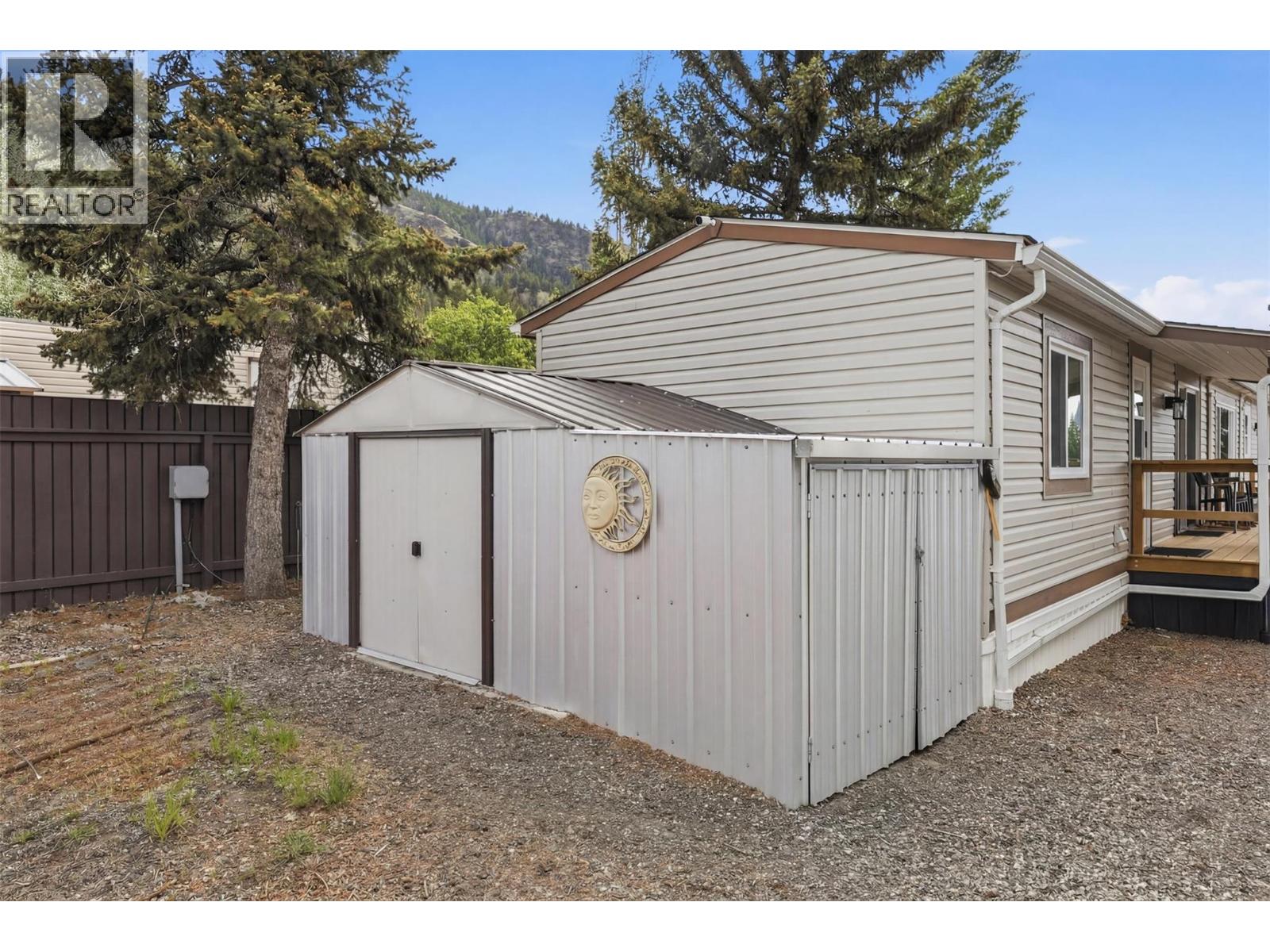 840 Klahanie Drive, Kamloops, British Columbia  V2C 5R2 - Photo 45 - 10388876