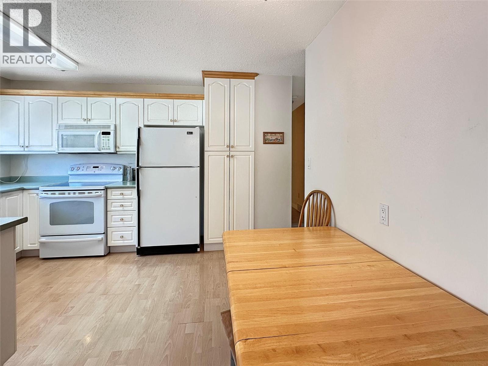 2501 3rd Street S, Cranbrook, British Columbia  V1C 4W4 - Photo 11 - 10387874