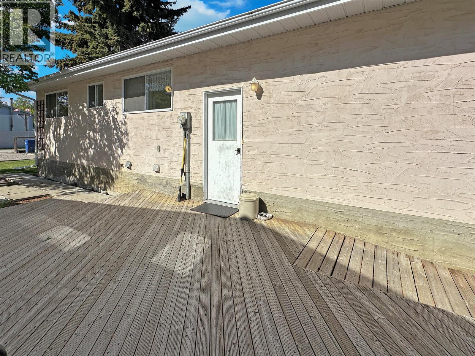 2501 3rd Street S, Cranbrook, British Columbia  V1C 4W4 - Photo 22 - 10387874