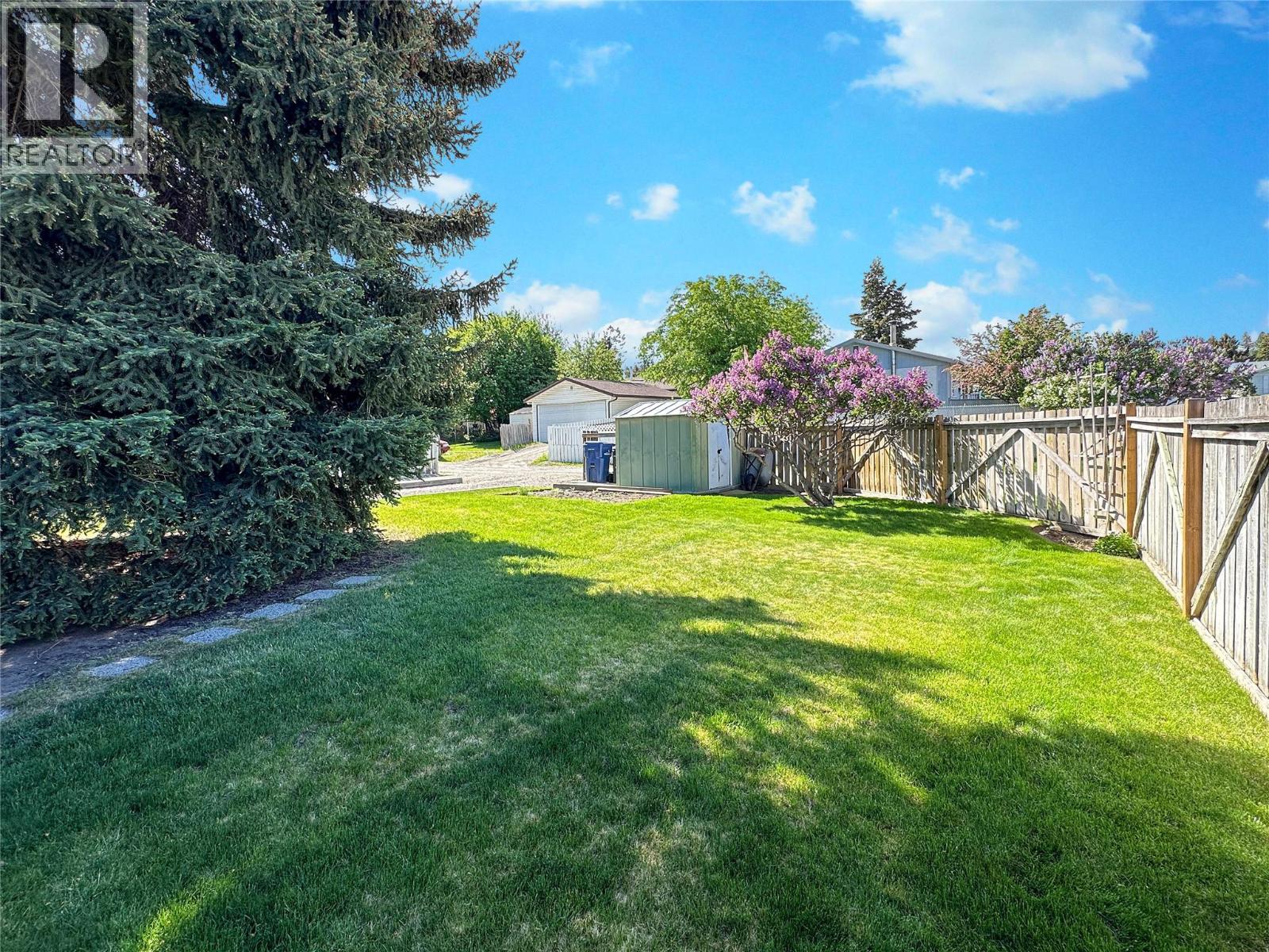 2501 3rd Street S, Cranbrook, British Columbia  V1C 4W4 - Photo 27 - 10387874