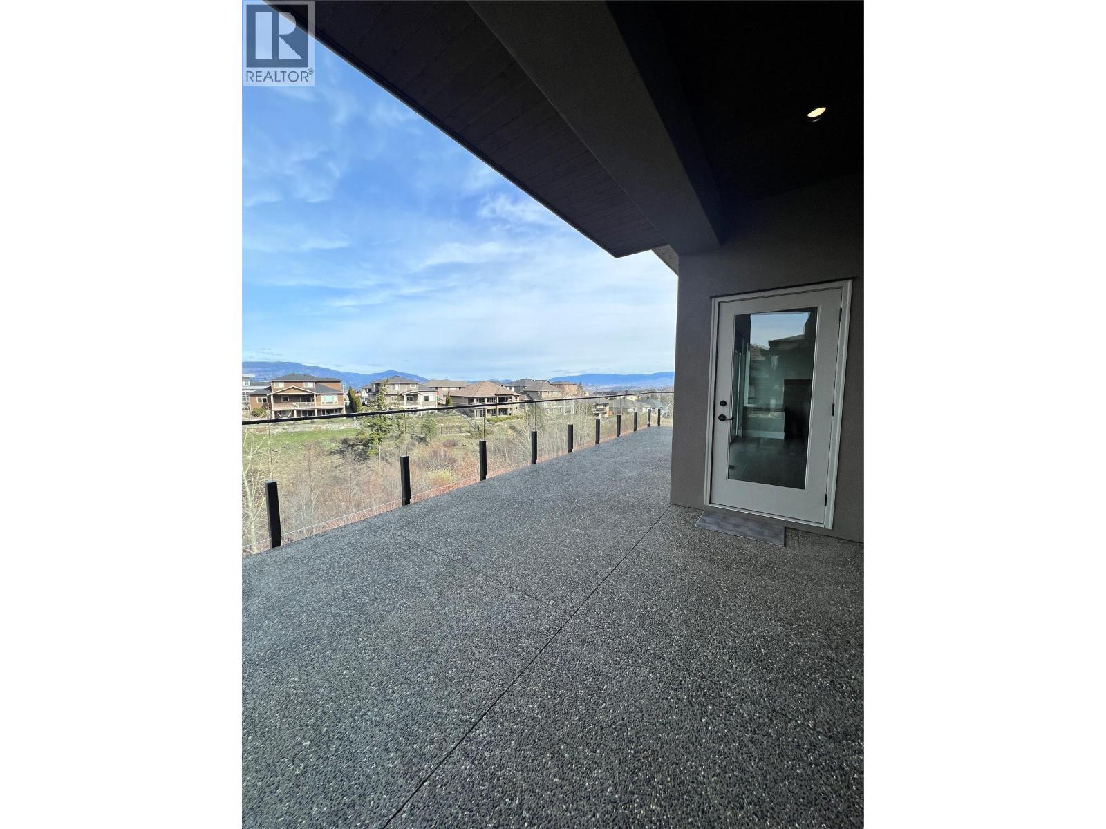 5402 Kestrel Lane, Kelowna, British Columbia  V1W 0A6 - Photo 24 - 10389498