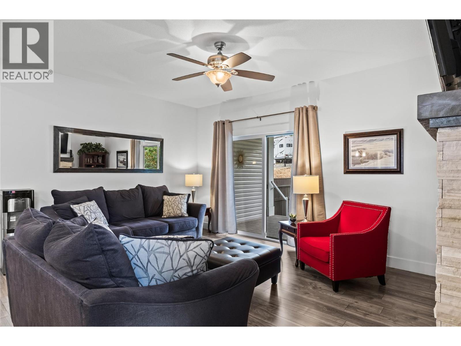 827 Juniper Road, Kelowna, British Columbia  V1X 3R8 - Photo 10 - 10389502