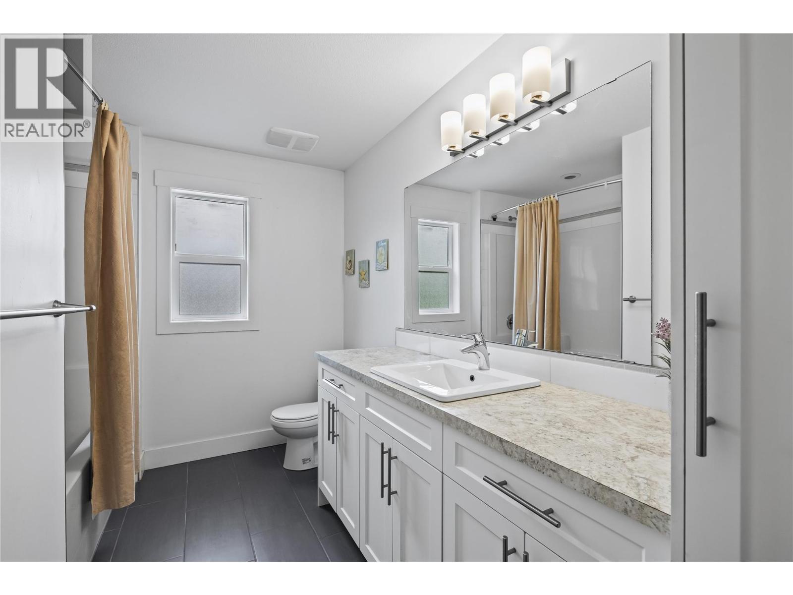 827 Juniper Road, Kelowna, British Columbia  V1X 3R8 - Photo 27 - 10389502