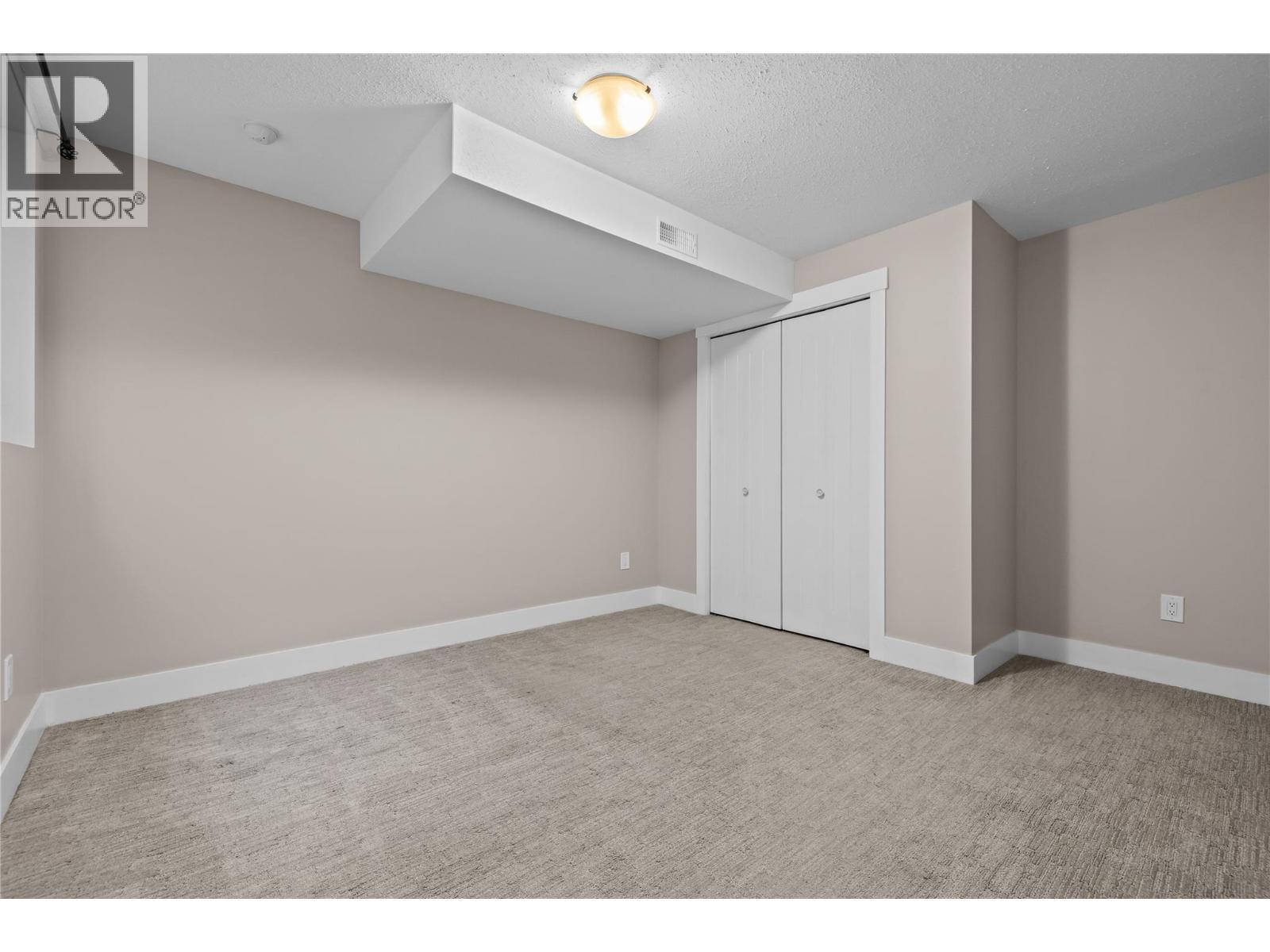 827 Juniper Road, Kelowna, British Columbia  V1X 3R8 - Photo 34 - 10389502