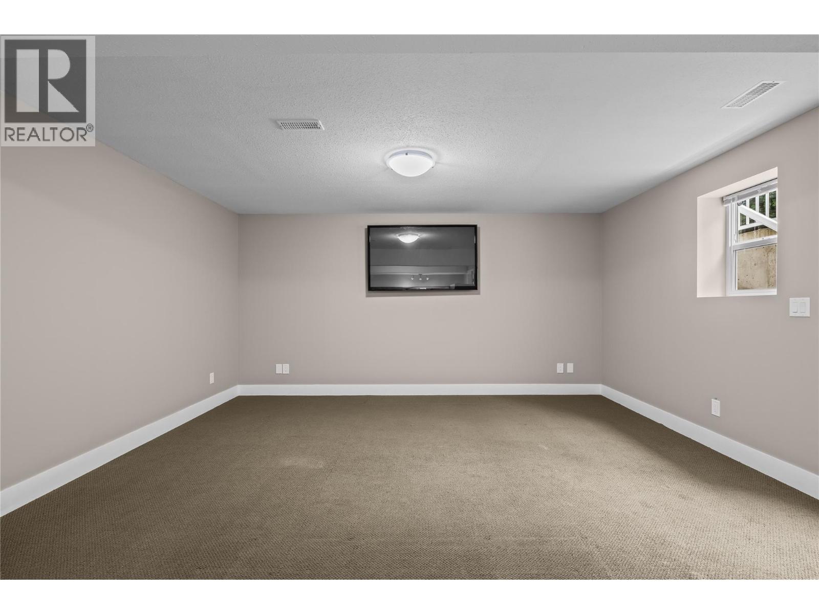 827 Juniper Road, Kelowna, British Columbia  V1X 3R8 - Photo 39 - 10389502