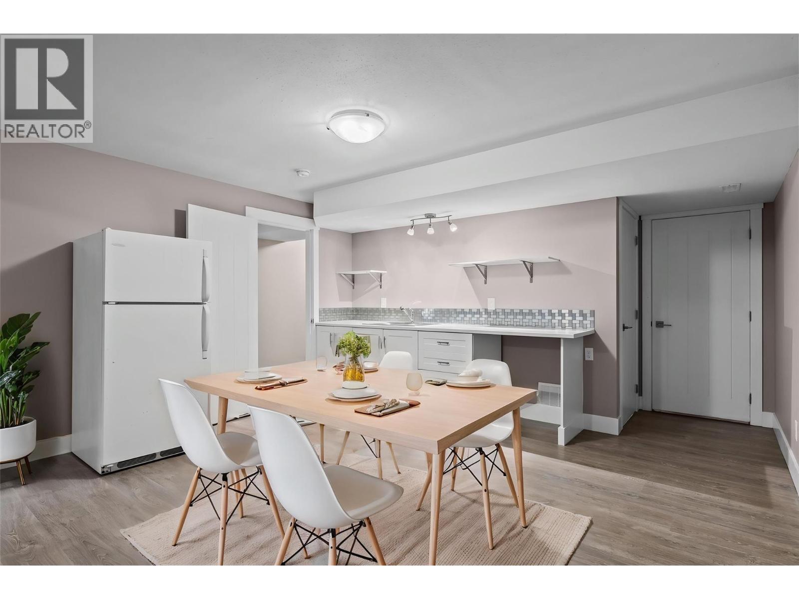 827 Juniper Road, Kelowna, British Columbia  V1X 3R8 - Photo 41 - 10389502