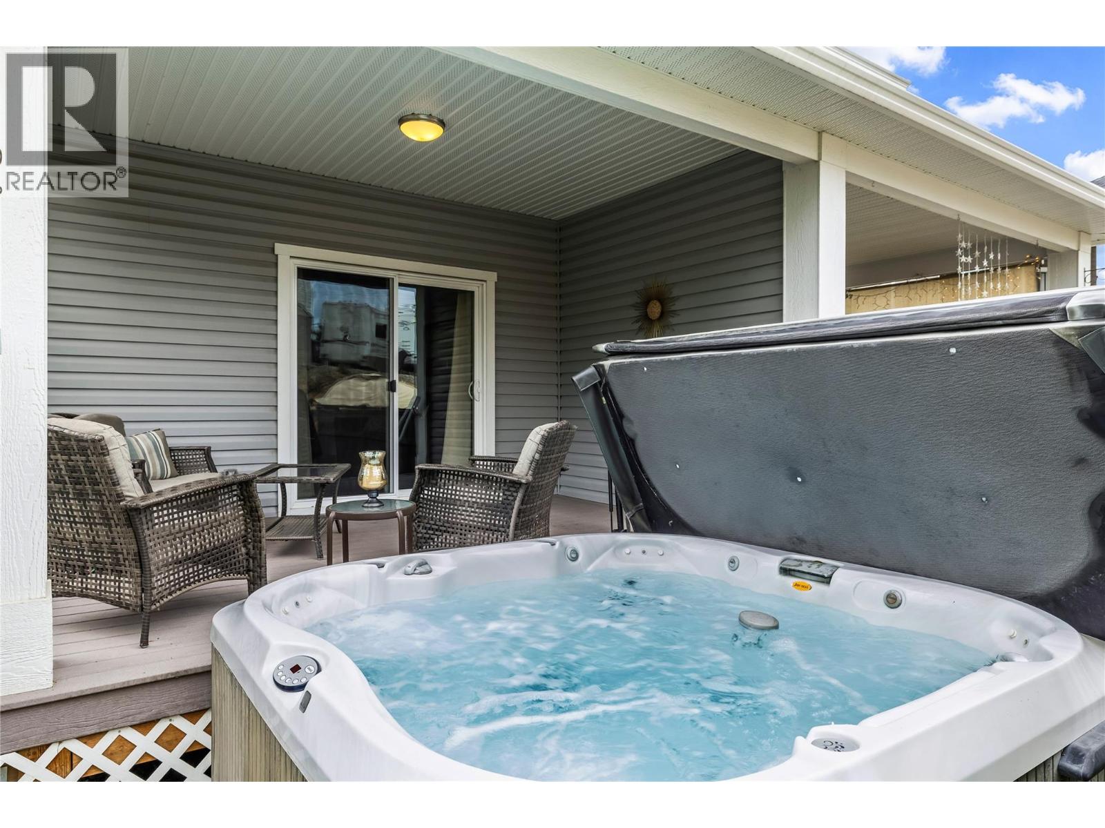 827 Juniper Road, Kelowna, British Columbia  V1X 3R8 - Photo 49 - 10389502
