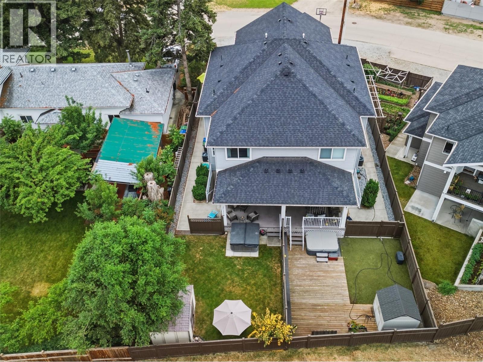 827 Juniper Road, Kelowna, British Columbia  V1X 3R8 - Photo 53 - 10389502