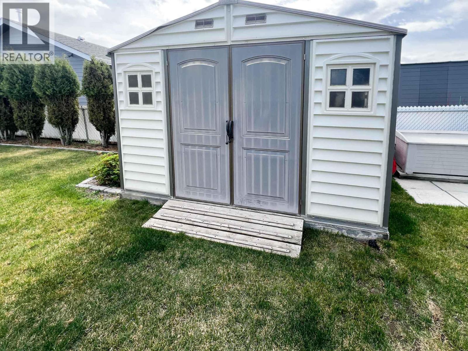 2599 Spring Bank Avenue, Merritt, British Columbia  V1K 1S1 - Photo 20 - 10389431