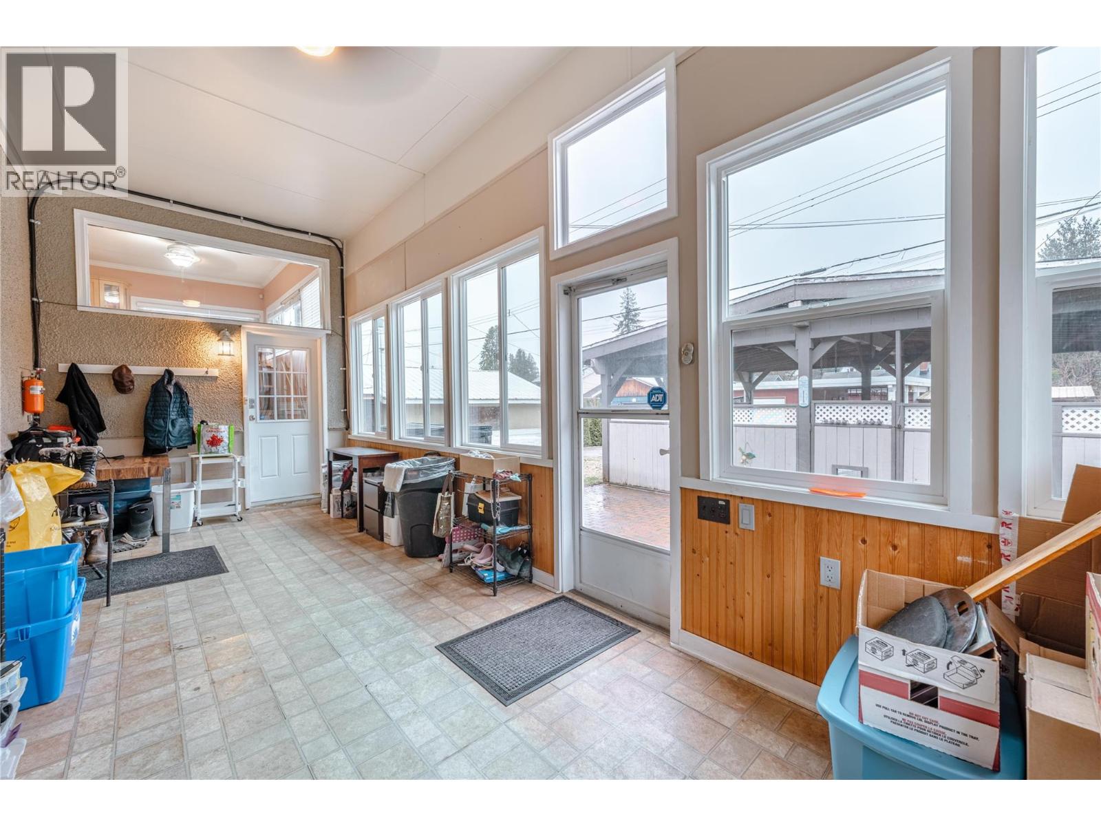 819 Victoria Road W, Revelstoke, British Columbia  V0E 2S0 - Photo 43 - 10389646