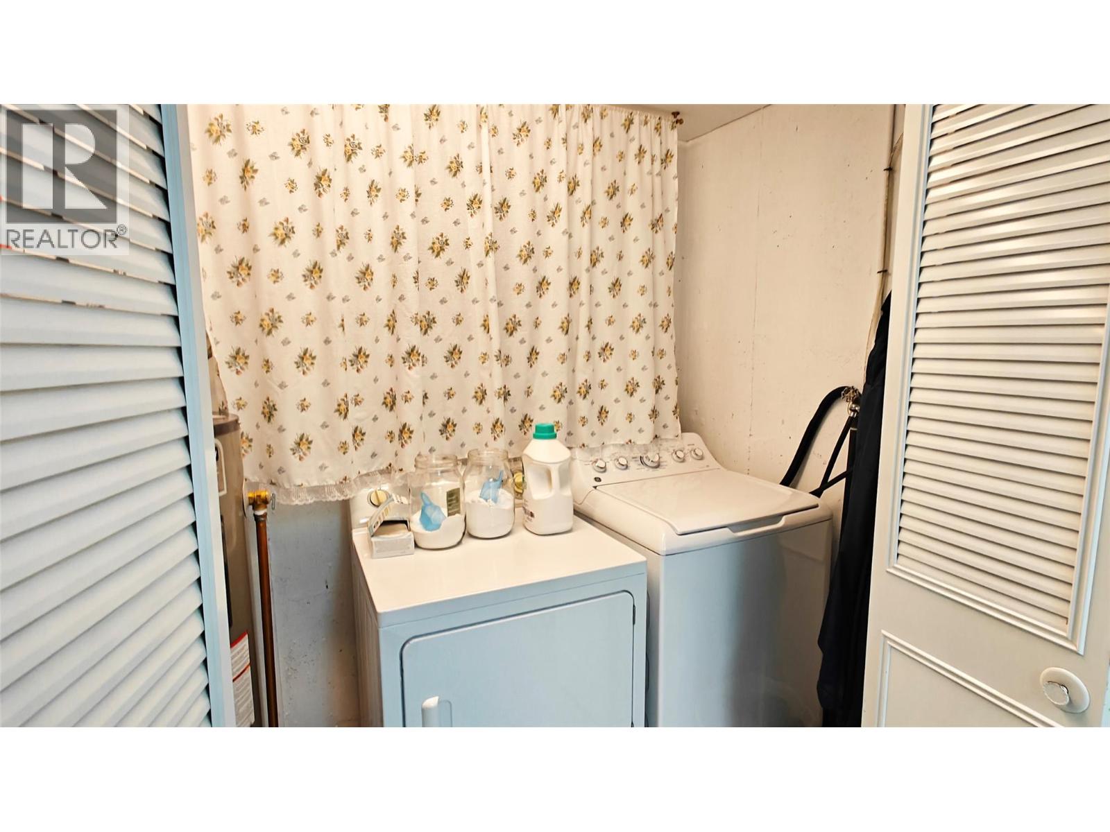 275 10th Avenue, Montrose, British Columbia  V0G 1P0 - Photo 31 - 10389597