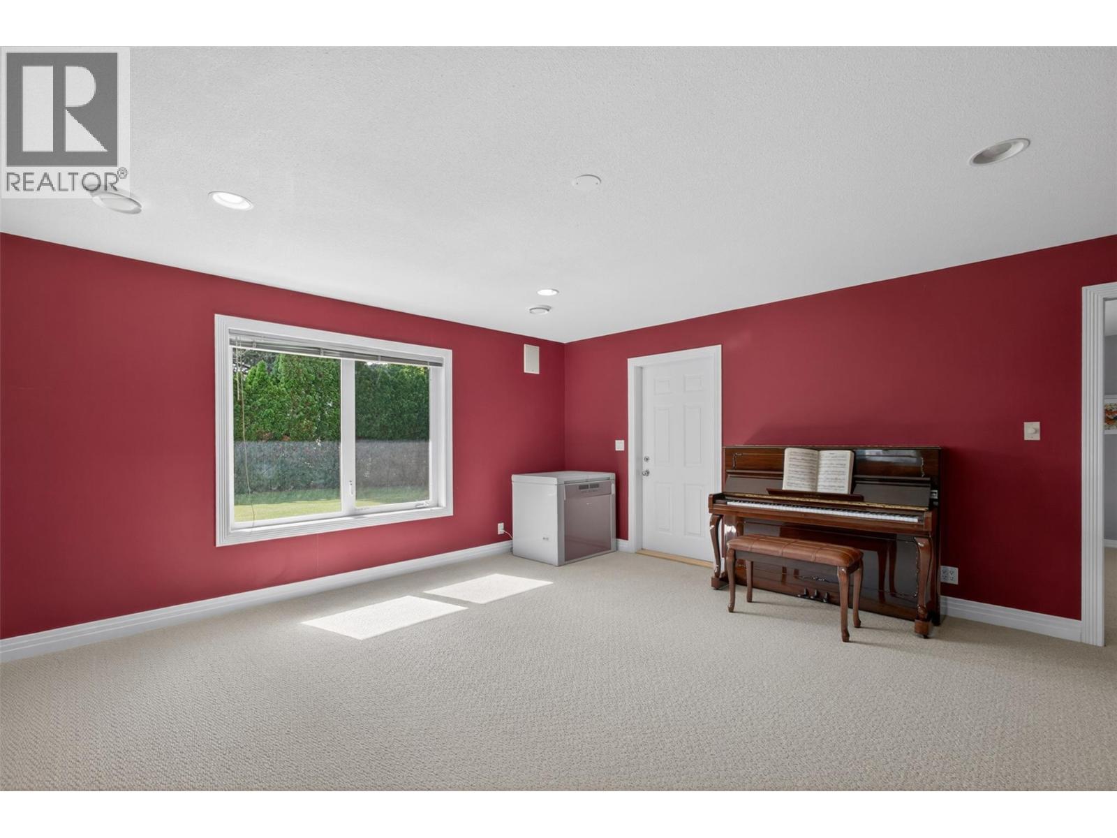 4618 Darin Place, Kelowna, British Columbia  V1W 4S2 - Photo 31 - 10387978