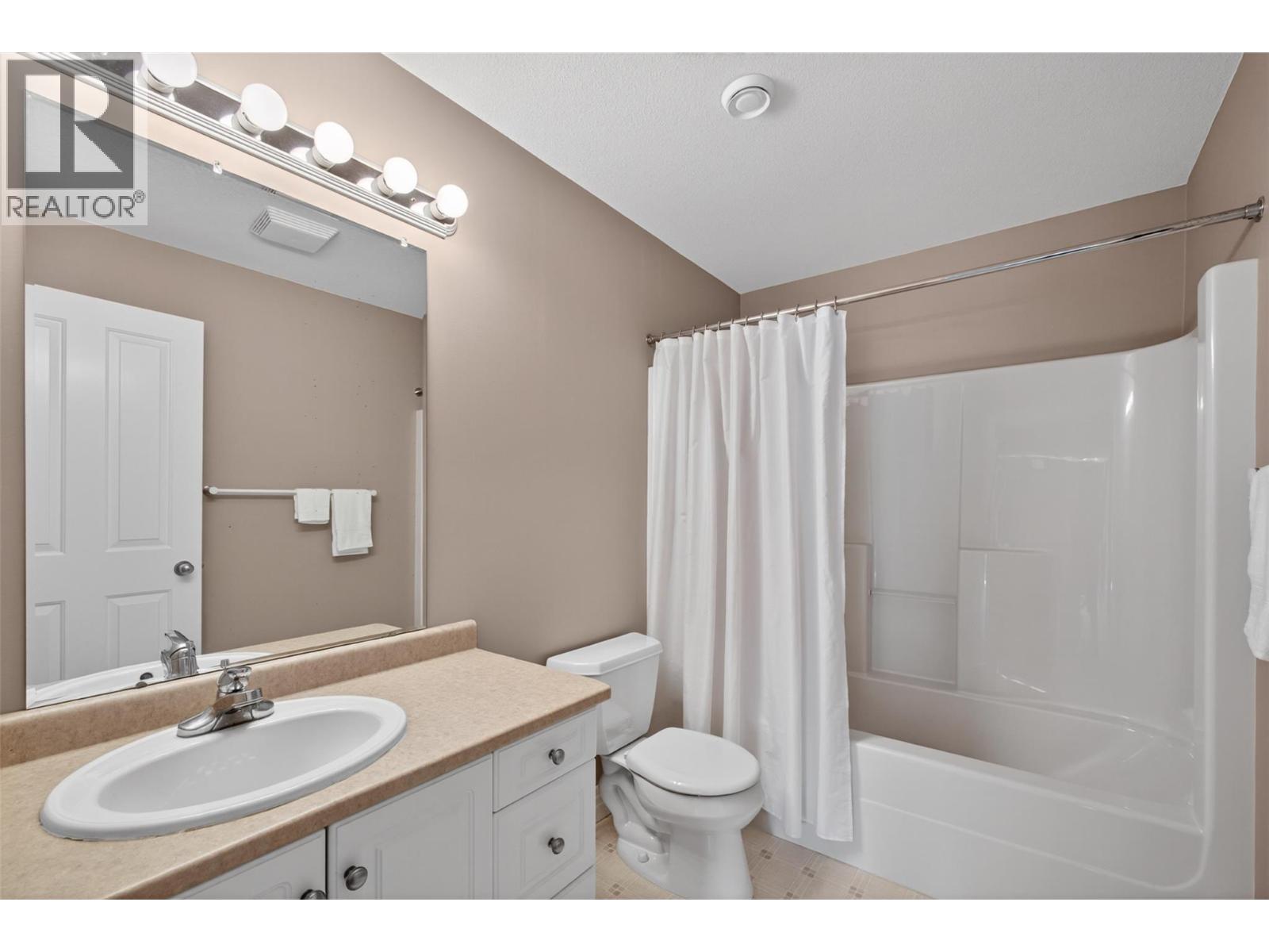 4618 Darin Place, Kelowna, British Columbia  V1W 4S2 - Photo 34 - 10387978