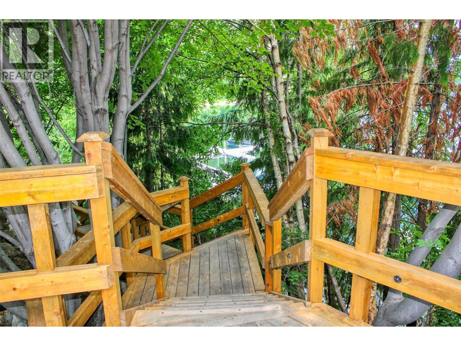 6742 Marbella Loop Unit# 302, Kelowna, British Columbia  V1Z 3R8 - Photo 48 - 10389686