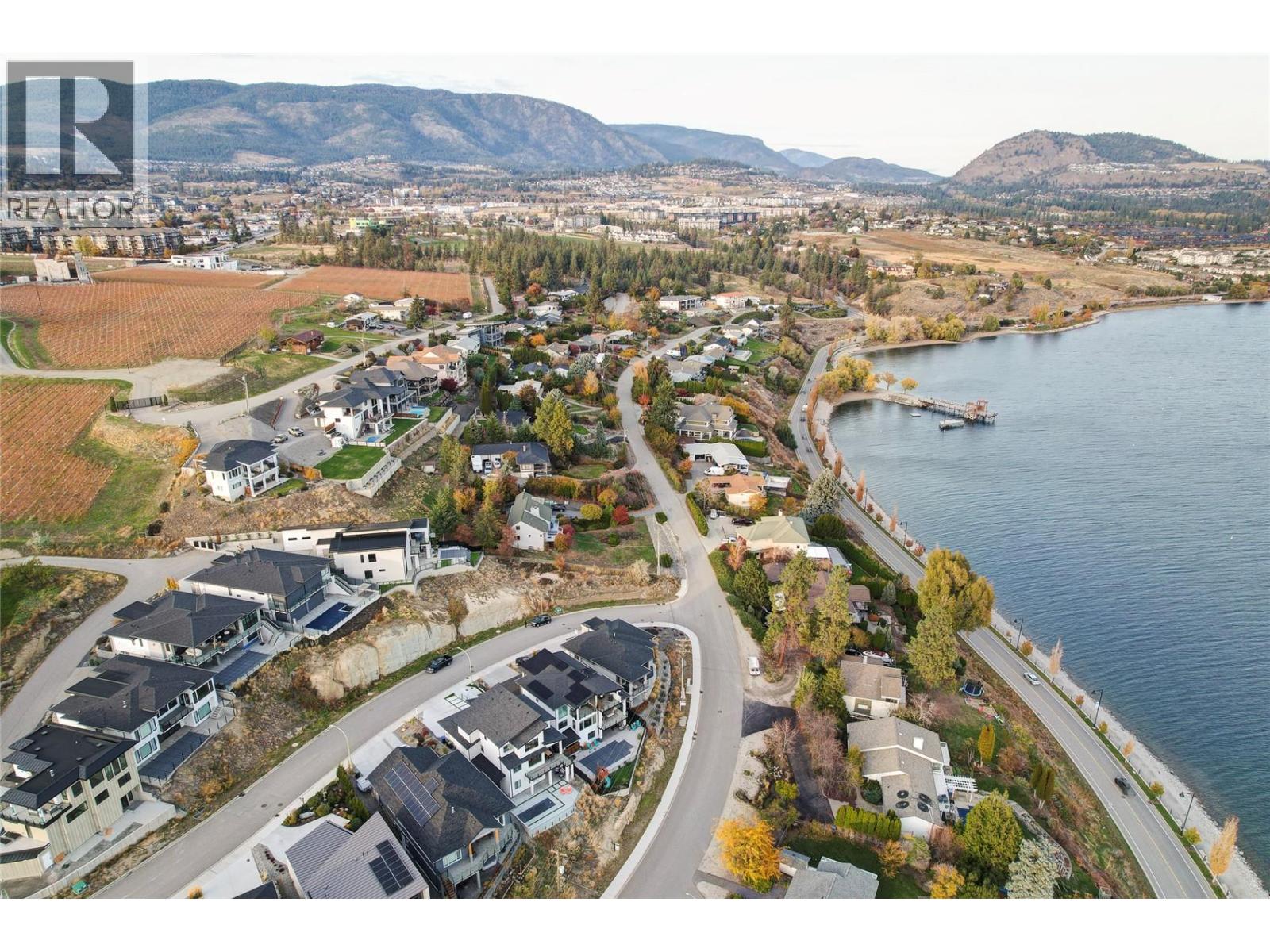 3953 Beachview Drive, West Kelowna, British Columbia  V4T 2K1 - Photo 32 - 10389594