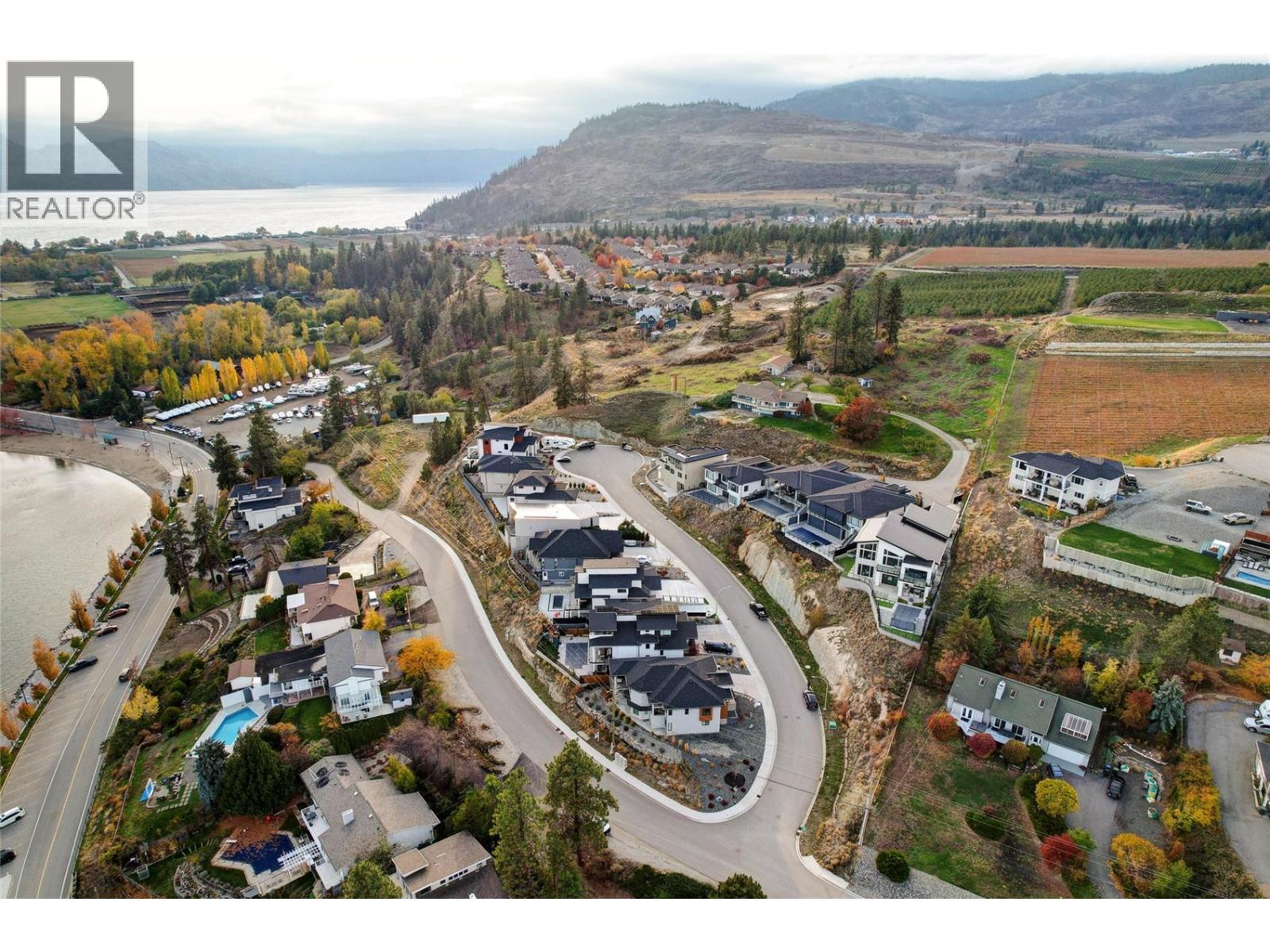 3953 Beachview Drive, West Kelowna, British Columbia  V4T 2K1 - Photo 37 - 10389594