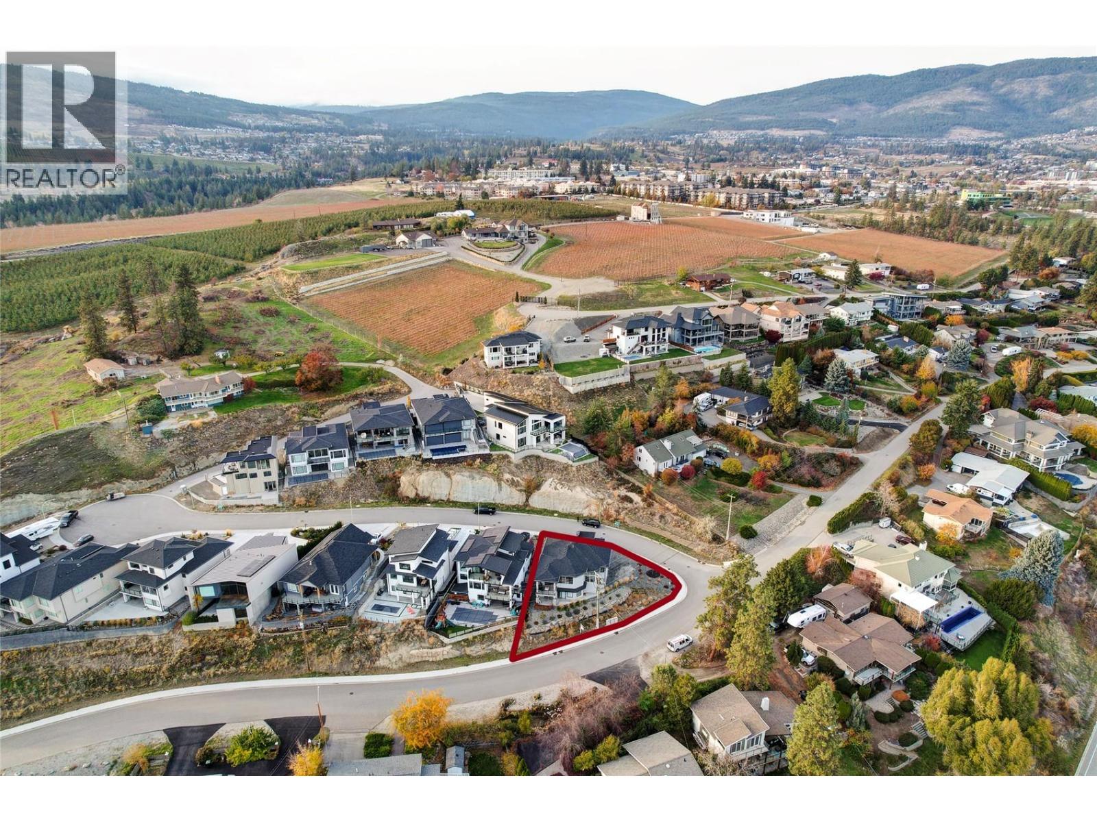 3953 Beachview Drive, West Kelowna, British Columbia  V4T 2K1 - Photo 38 - 10389594