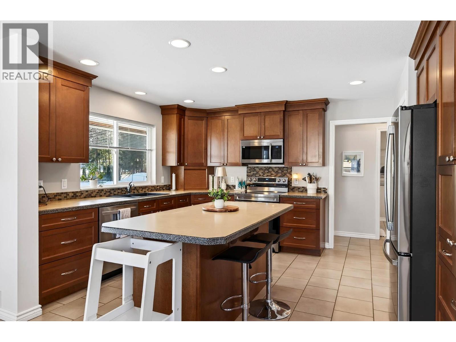 370 Wyndhaven Place, Clearwater, British Columbia  V0E 1N1 - Photo 4 - 10389571