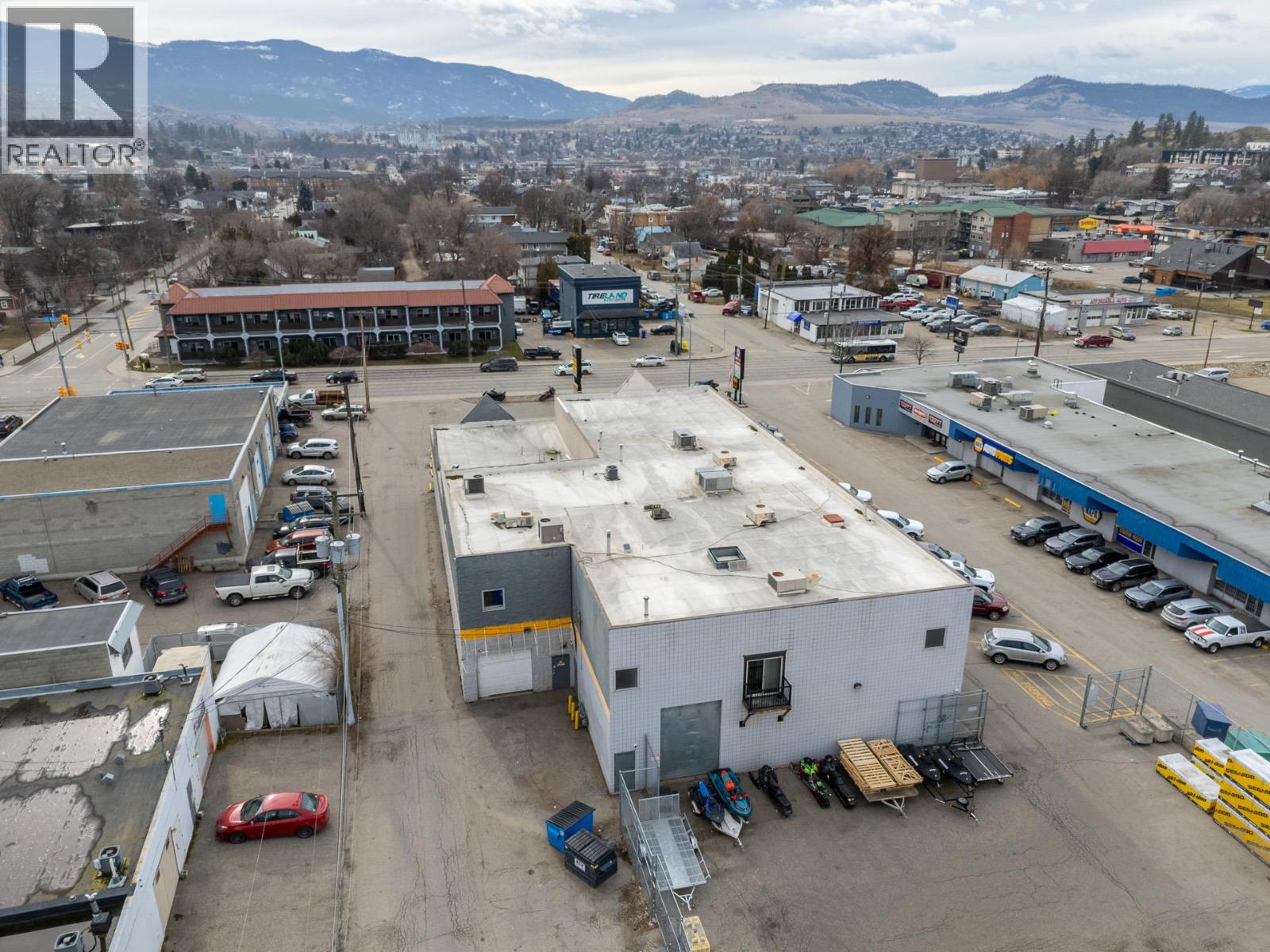 2903 43 Avenue, Vernon, British Columbia  V1T 3L4 - Photo 60 - 10389103