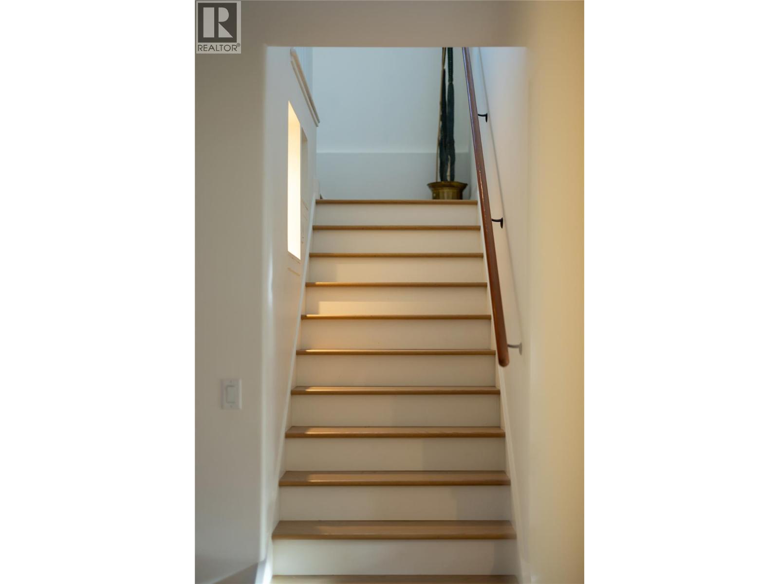 773 Sutherland Avenue, Kelowna, British Columbia  V1Y 5X4 - Photo 18 - 10389642