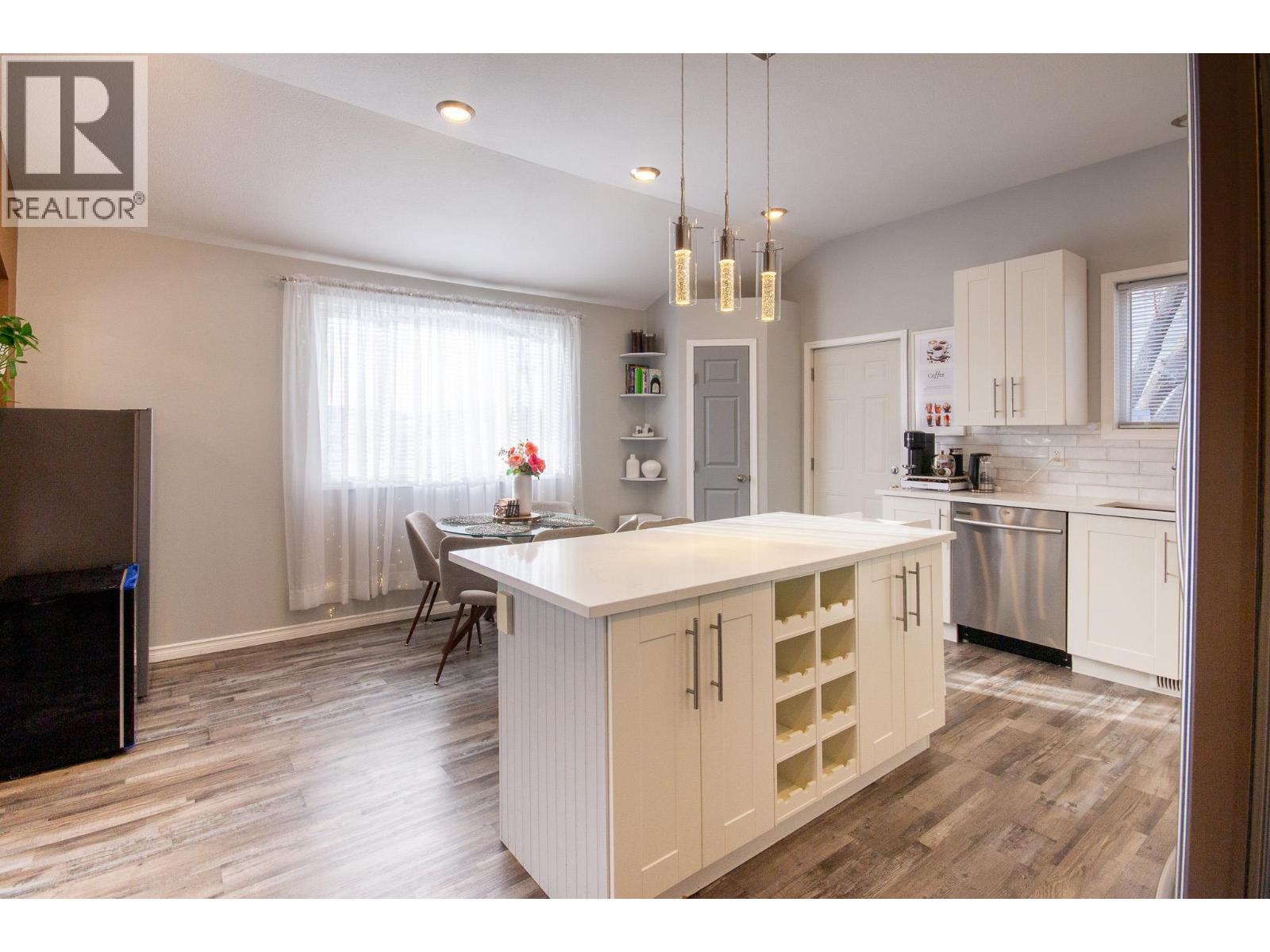 1500 96 Avenue, Dawson Creek, British Columbia  V1G 1L6 - Photo 5 - 10389721