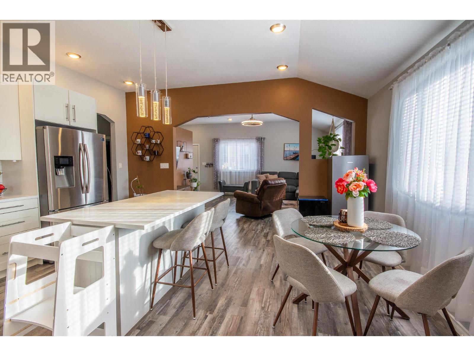 1500 96 Avenue, Dawson Creek, British Columbia  V1G 1L6 - Photo 6 - 10389721
