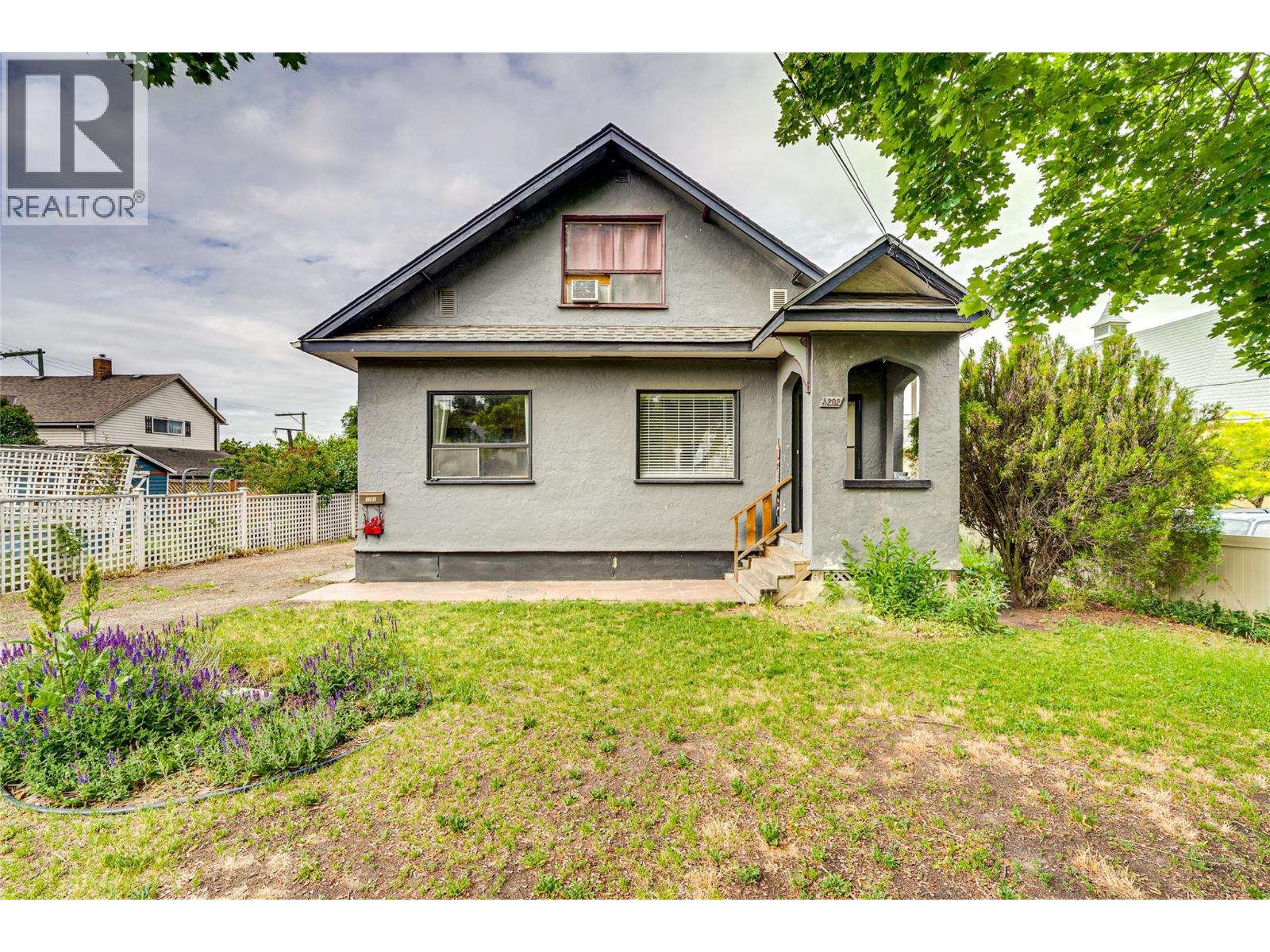 3202 26 Street, Vernon, British Columbia  V1T 4V3 - Photo 3 - 10389641