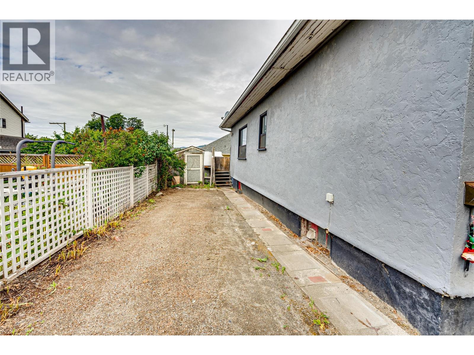 3202 26 Street, Vernon, British Columbia  V1T 4V3 - Photo 4 - 10389641